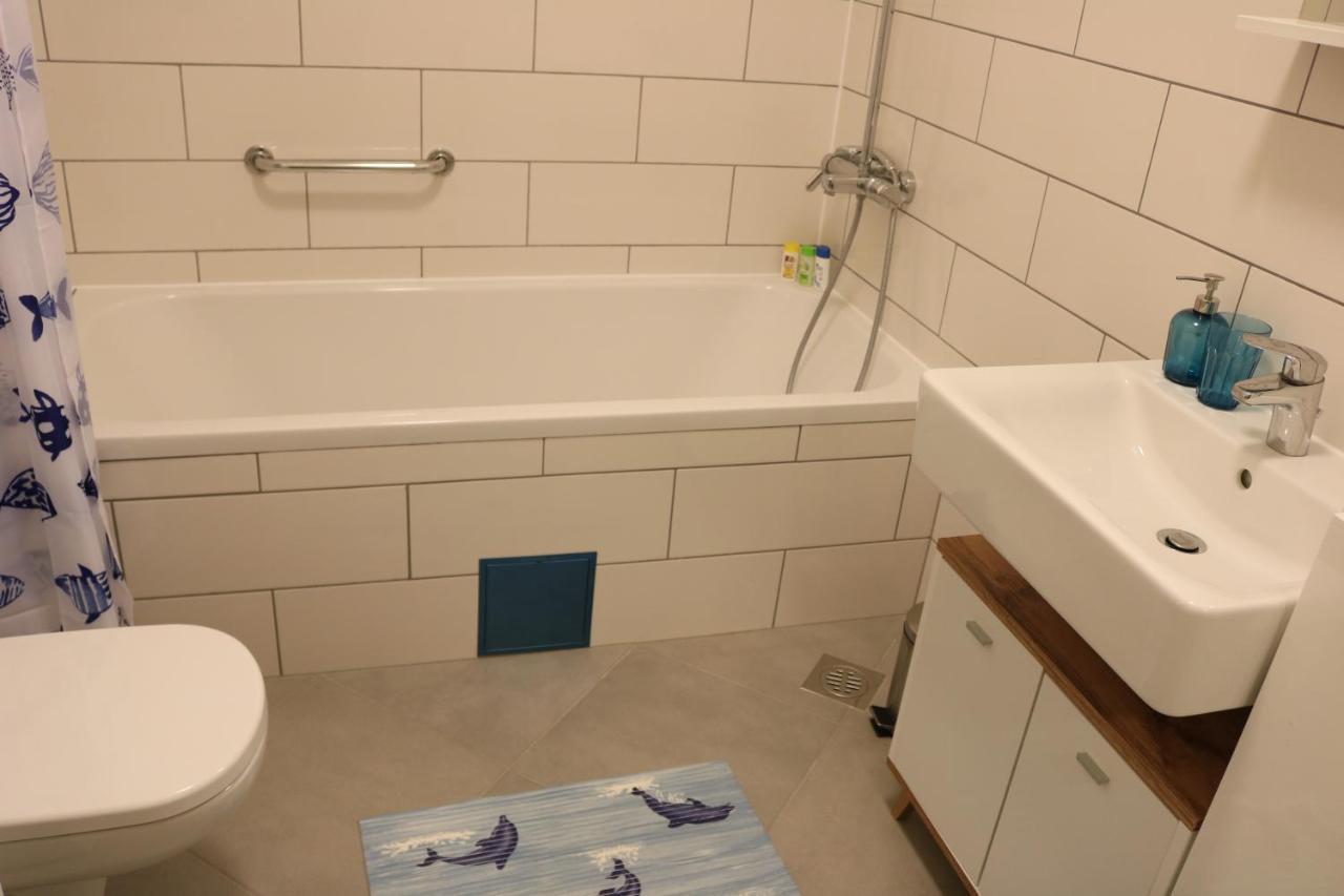 Apartment D&E Punat - Free Parking And Wi-Fi 외부 사진